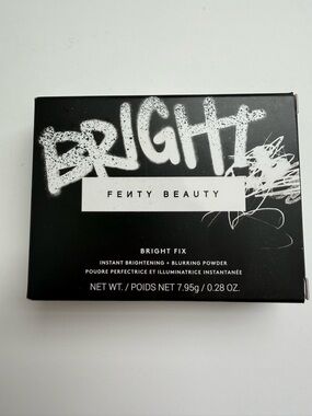 Fenty Beauty Bright Fix Instant Brightening Powder — Rose Quartz 02